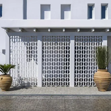 White Serenity Villa Glásztrosz
